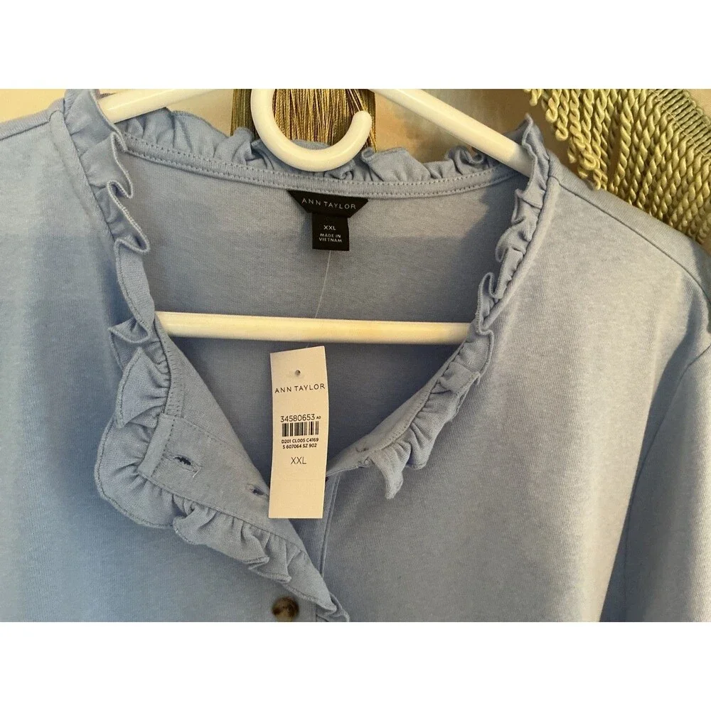 Ann Taylor Casual womens top sky blue NWT, Sz XXL, 100% cotton, long sleeves. k